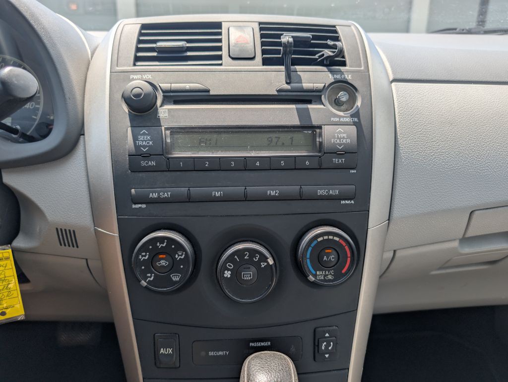 2009 Toyota Corolla Image 31