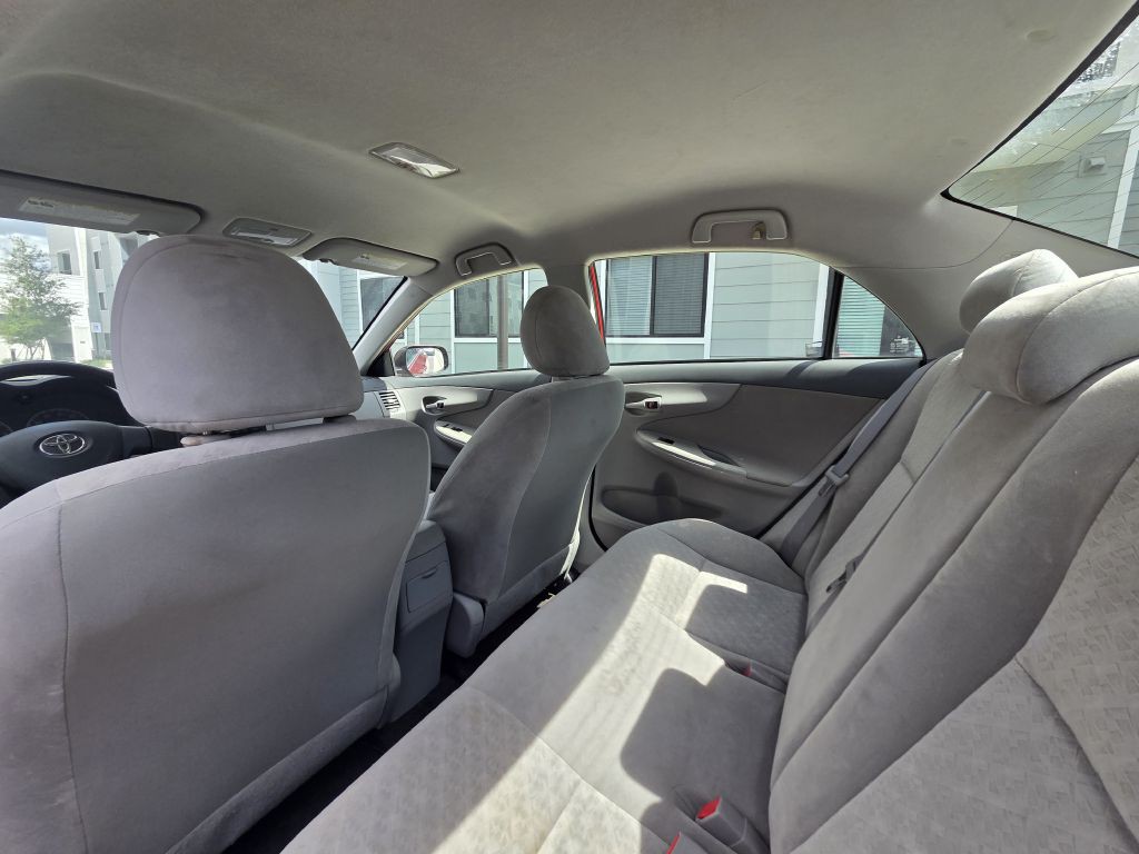 2009 Toyota Corolla Image 33