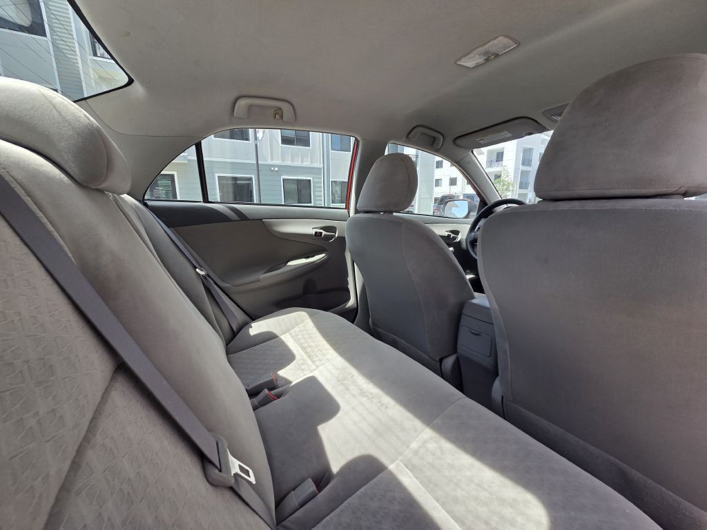 2009 Toyota Corolla Image 36