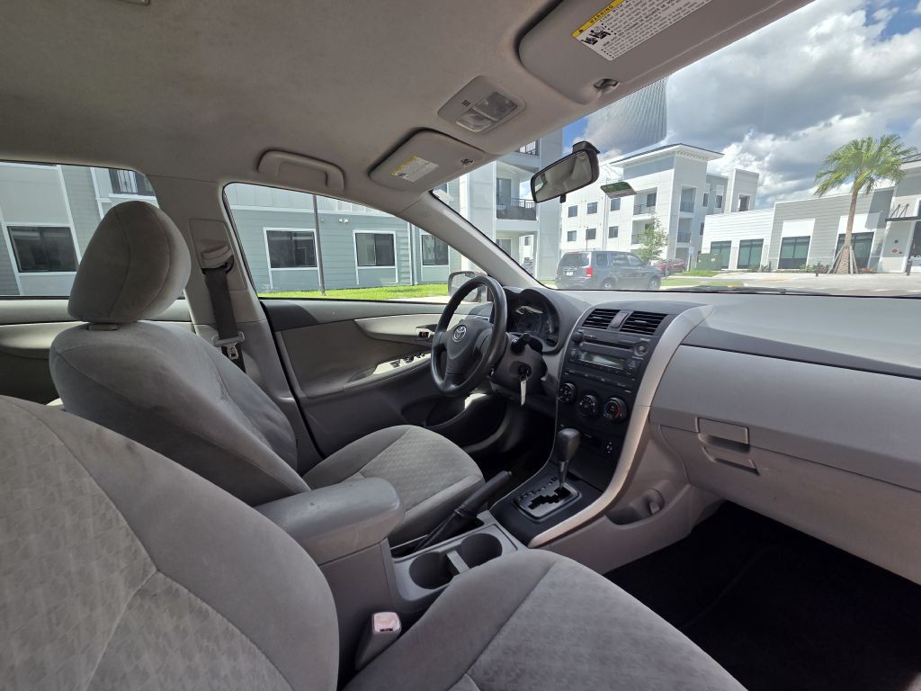 2009 Toyota Corolla Image 39