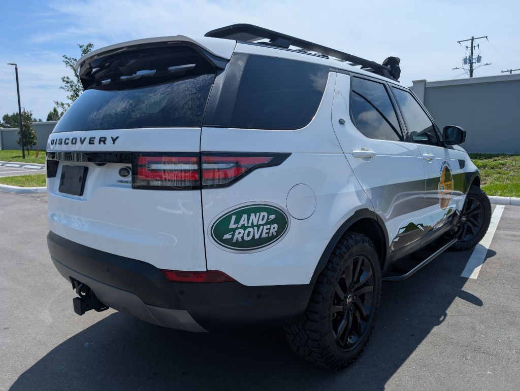 2019 Land Rover Discovery Image 7