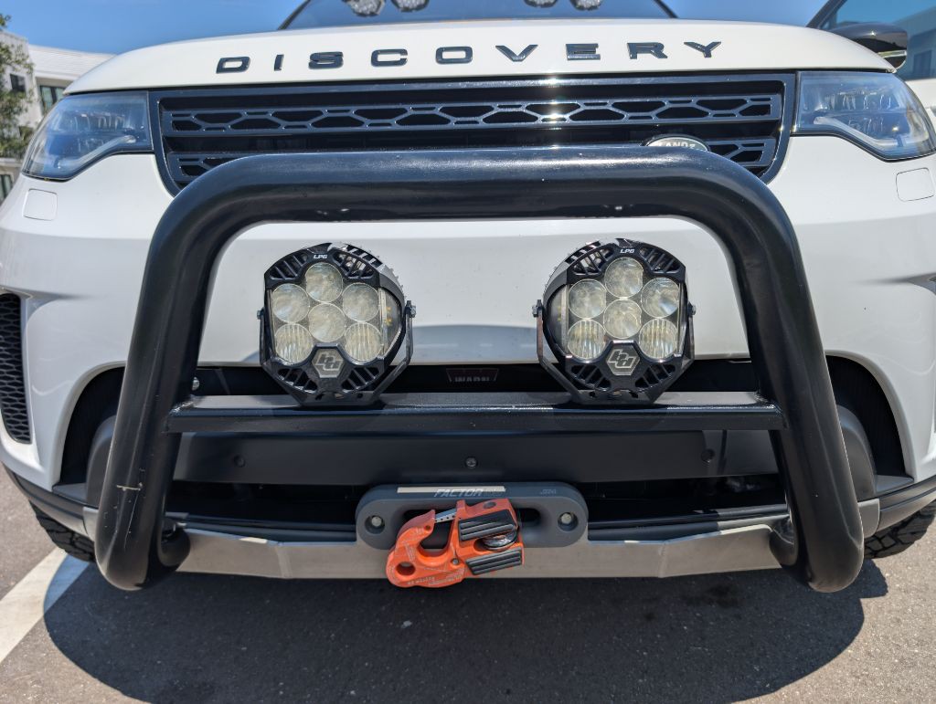 2019 Land Rover Discovery Image 11