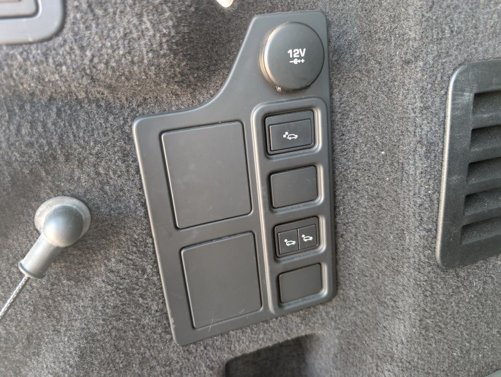 2019 Land Rover Discovery Image 14