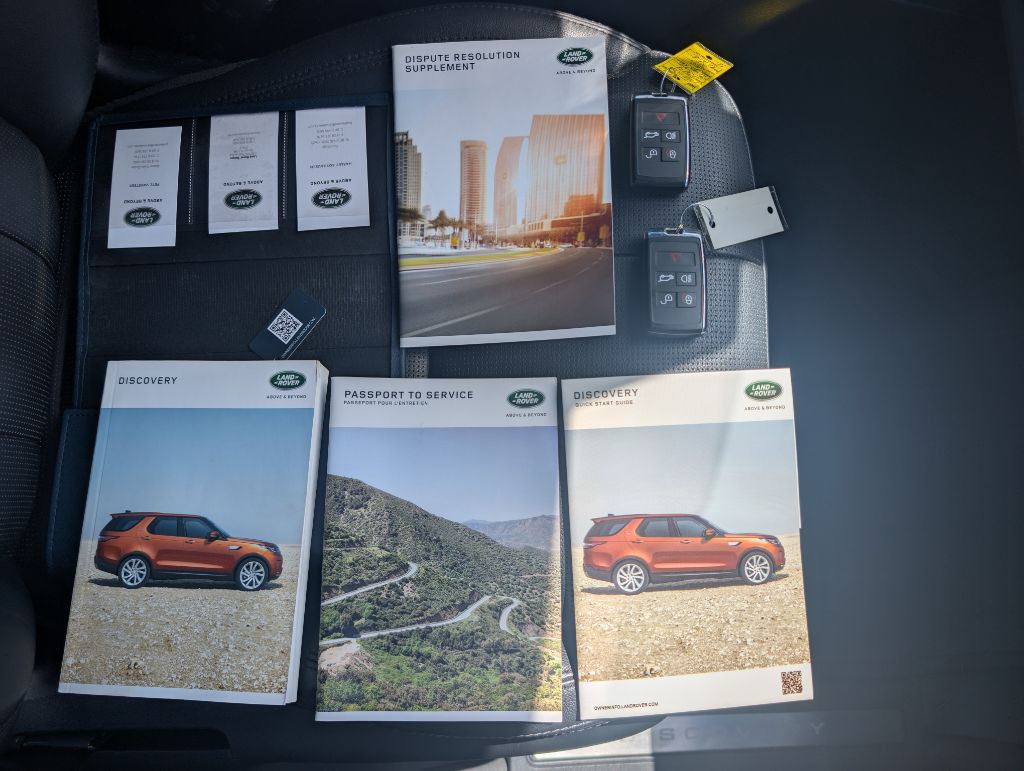2019 Land Rover Discovery Image 50