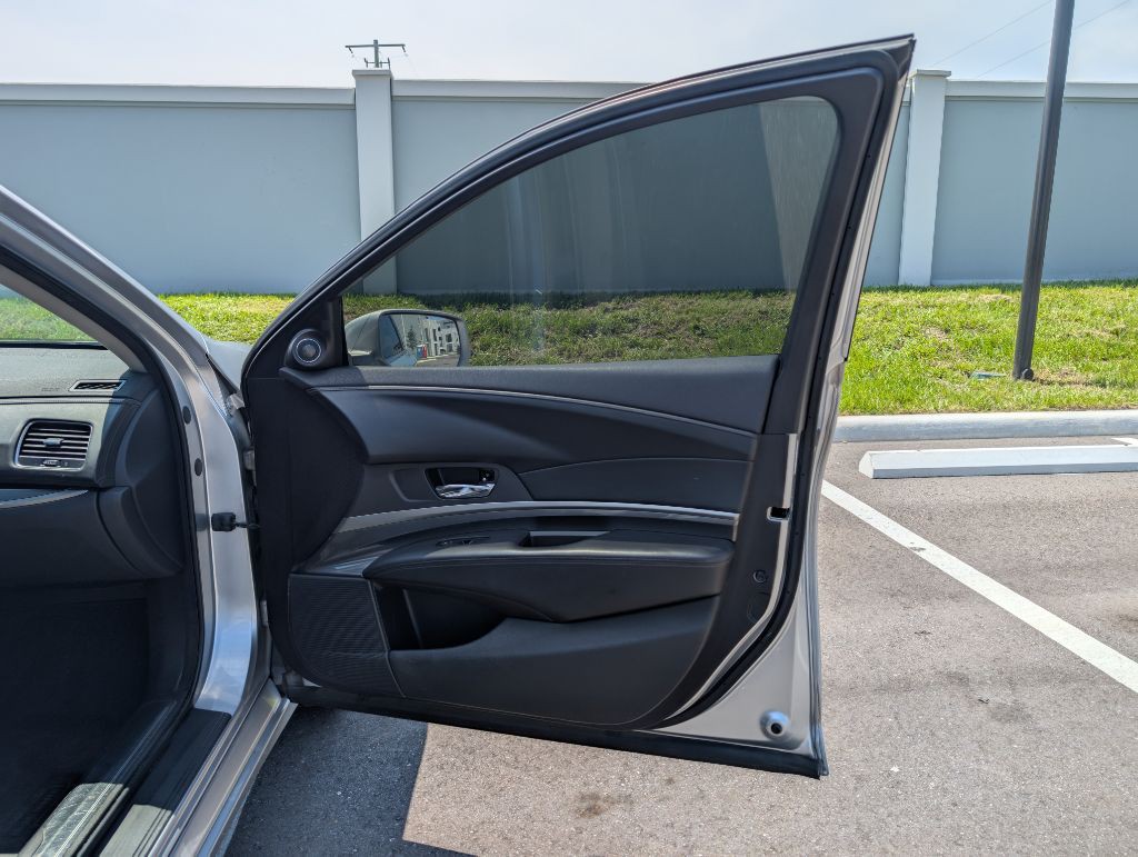 2014 Acura RLX Image 20