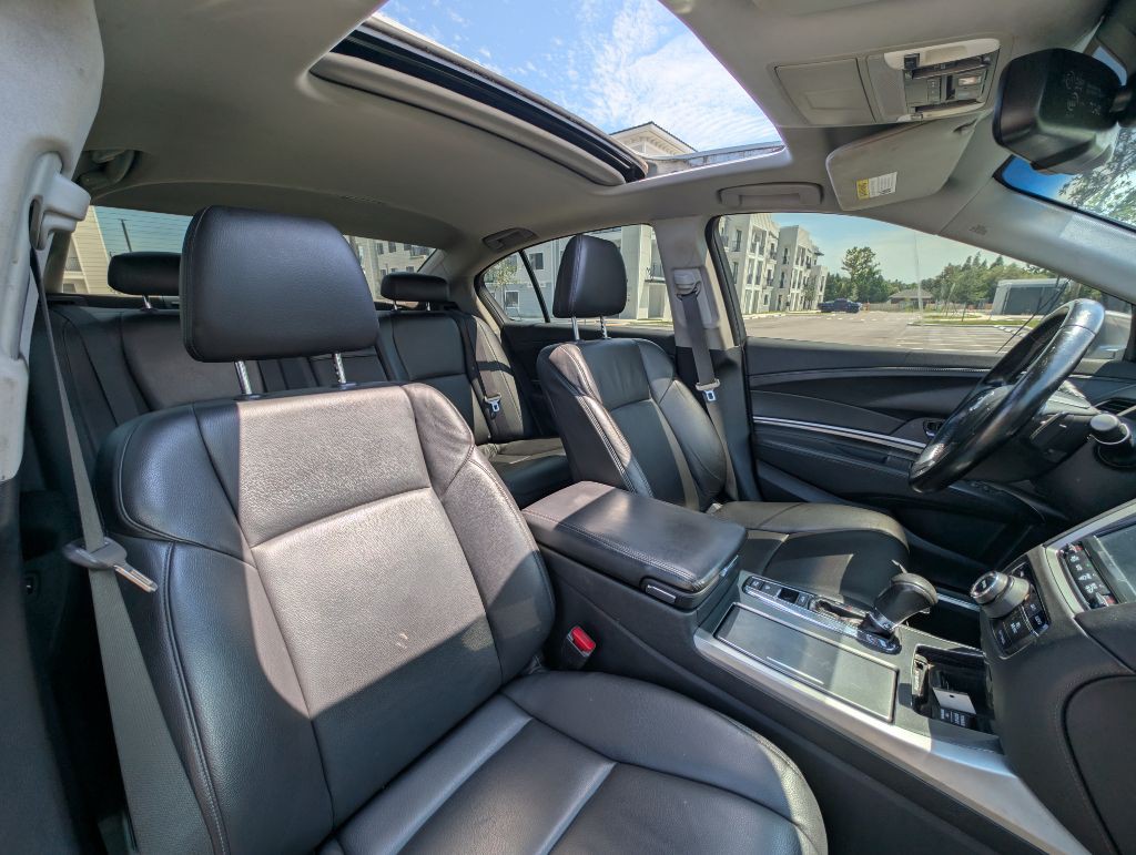 2014 Acura RLX Image 21