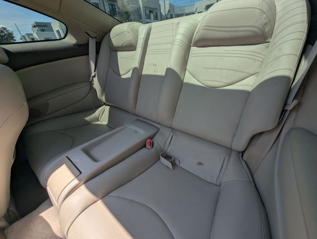 2012 INFINITI G37 Image 14