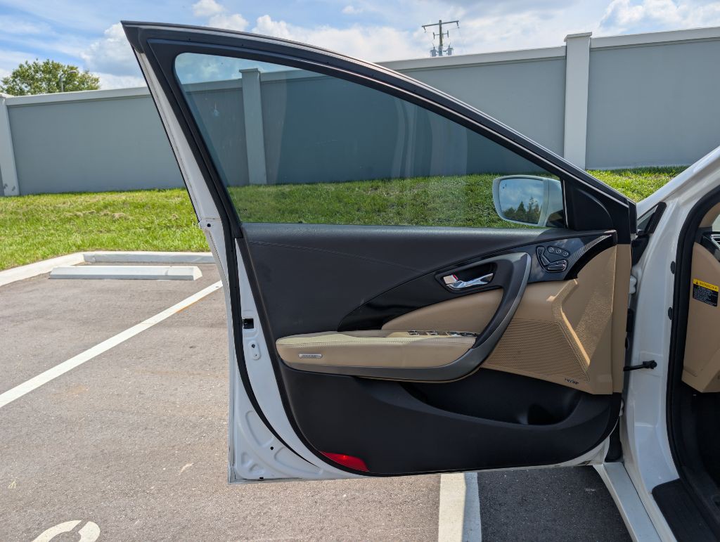 2015 Hyundai Azera Image 11