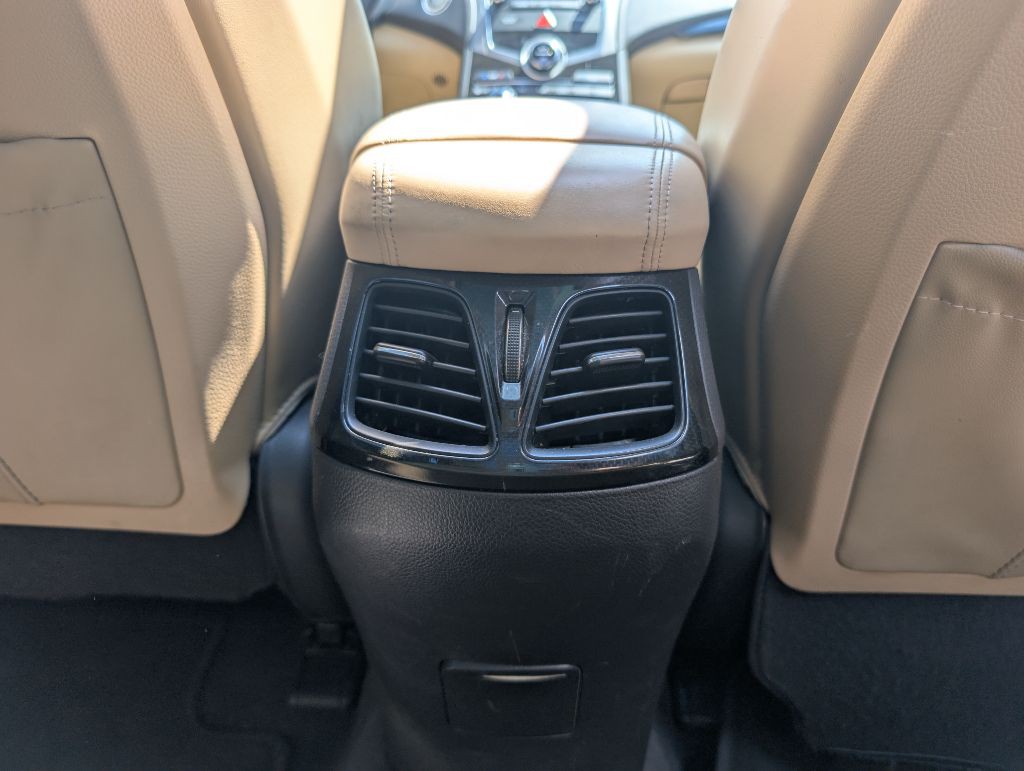 2015 Hyundai Azera Image 21