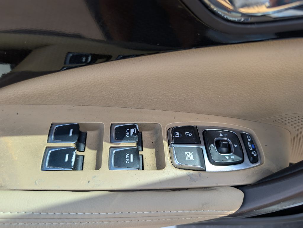 2015 Hyundai Azera Image 27