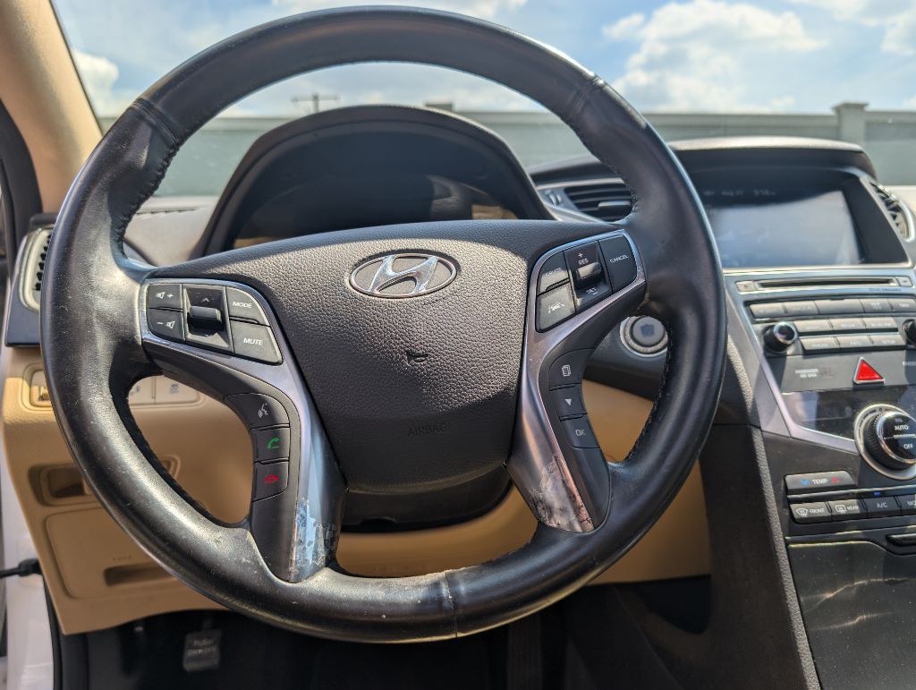 2015 Hyundai Azera Image 29