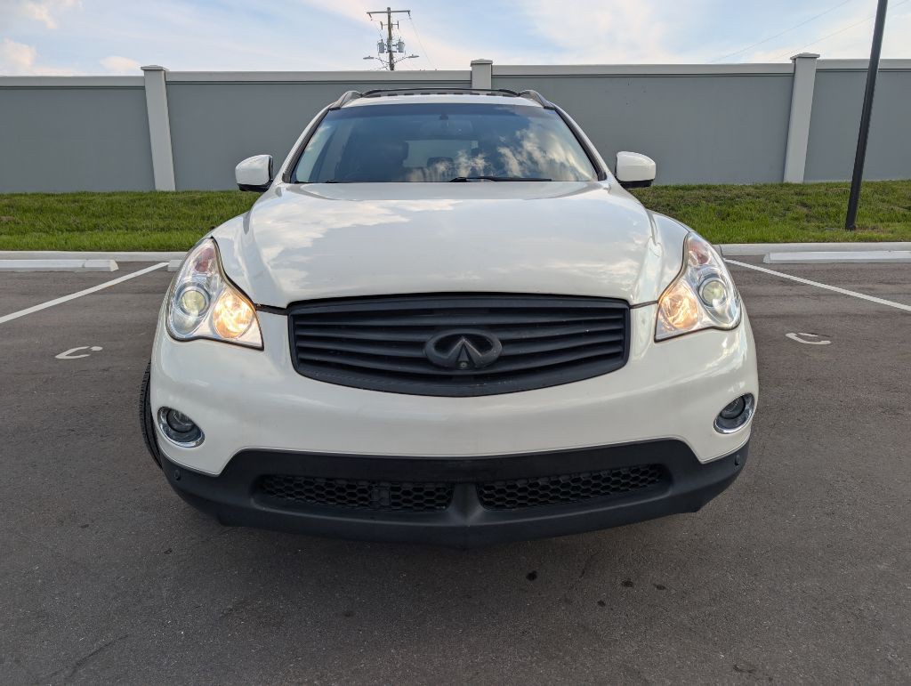 2014 INFINITI QX50 Image 2