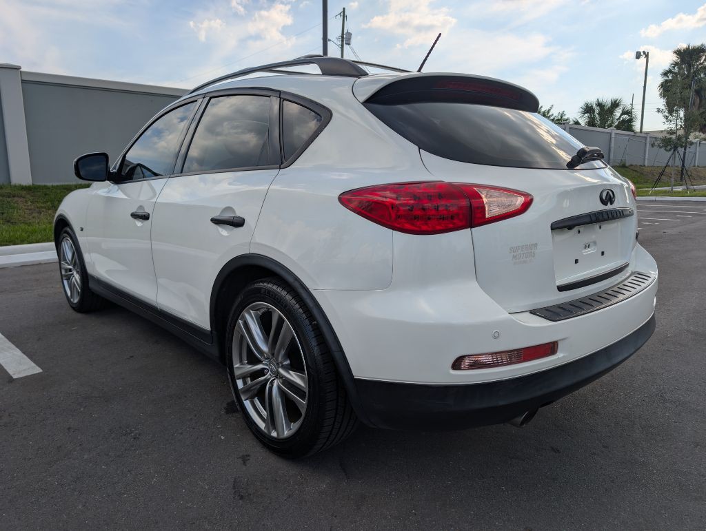 2014 INFINITI QX50 Image 8