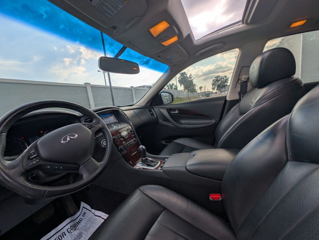 2014 INFINITI QX50 Image 12