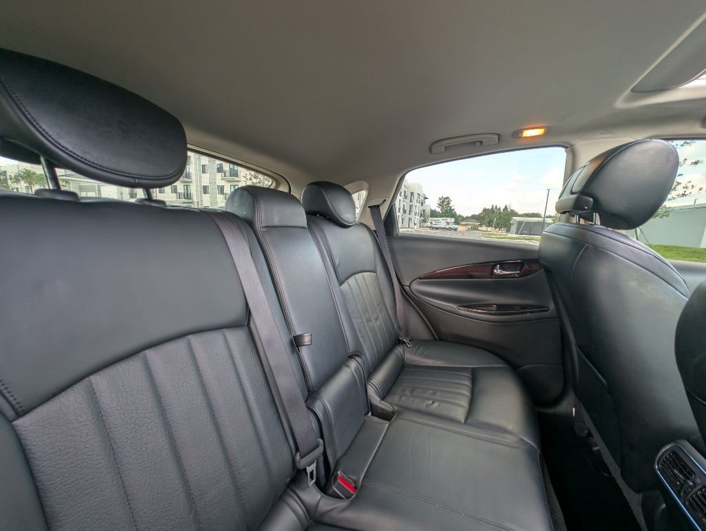 2014 INFINITI QX50 Image 18