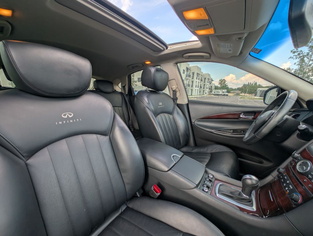 2014 INFINITI QX50 Image 22