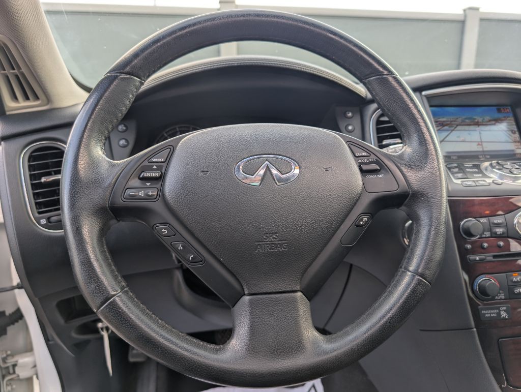2014 INFINITI QX50 Image 30