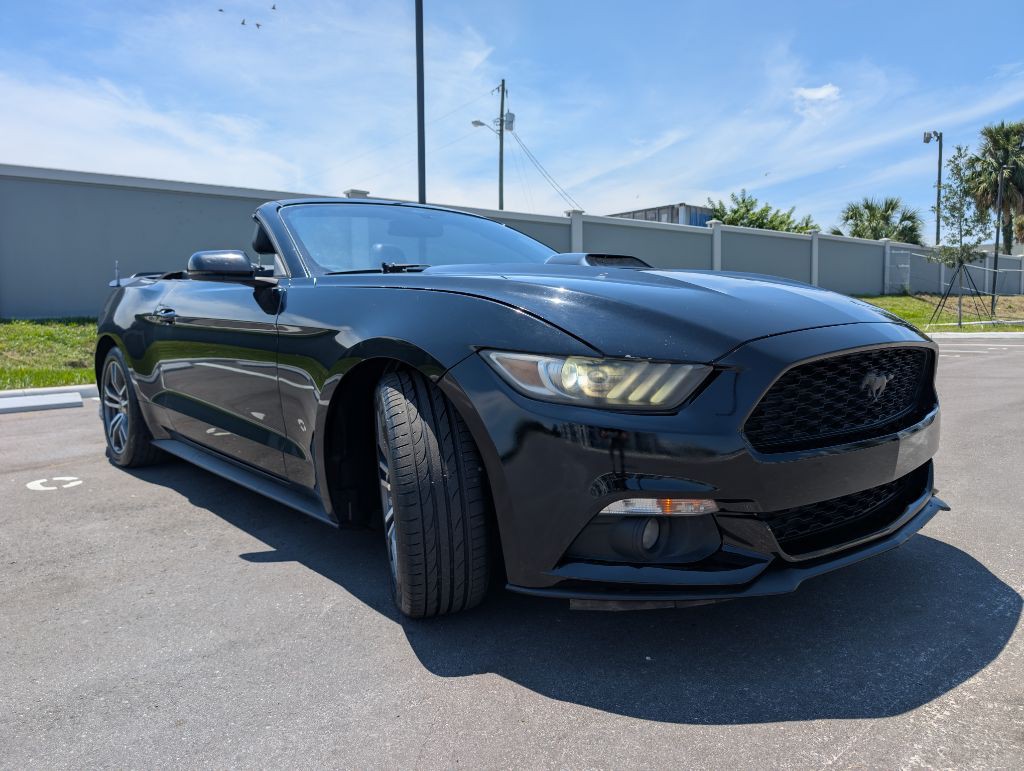 2015 Ford Mustang Image 2
