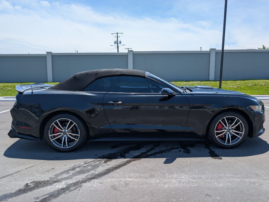 2015 Ford Mustang Image 6