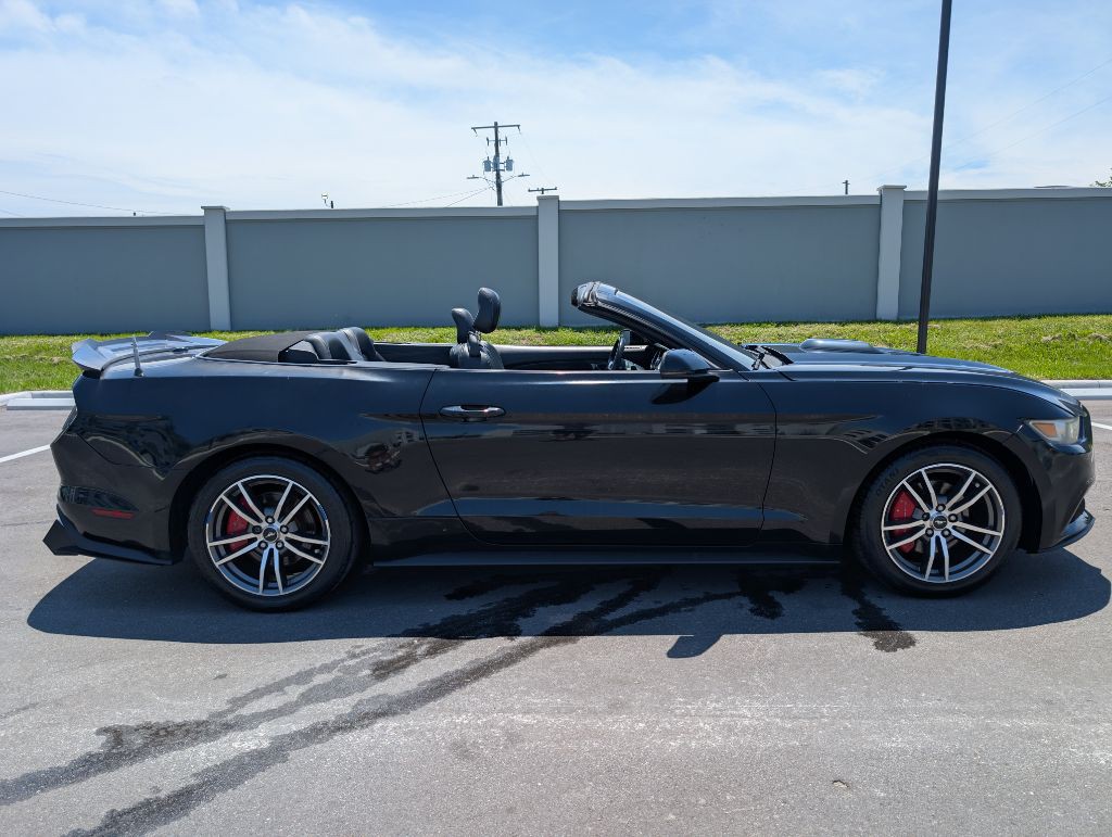2015 Ford Mustang Image 7
