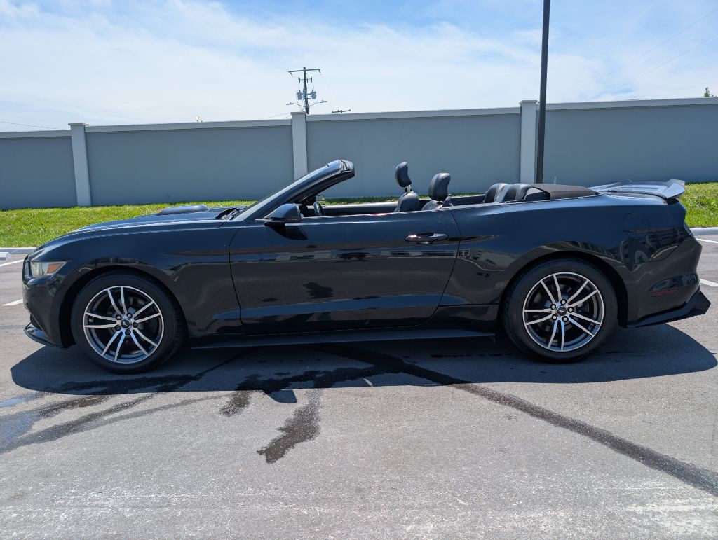 2015 Ford Mustang Image 8