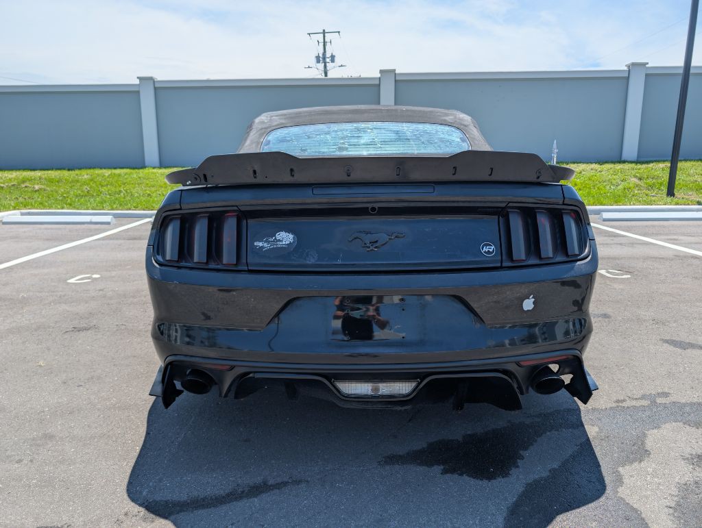 2015 Ford Mustang Image 19