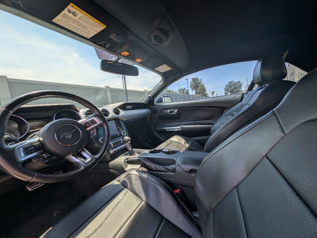 2015 Ford Mustang Image 22