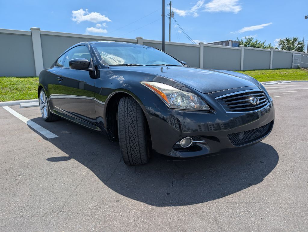 2013 INFINITI G37 Image 3