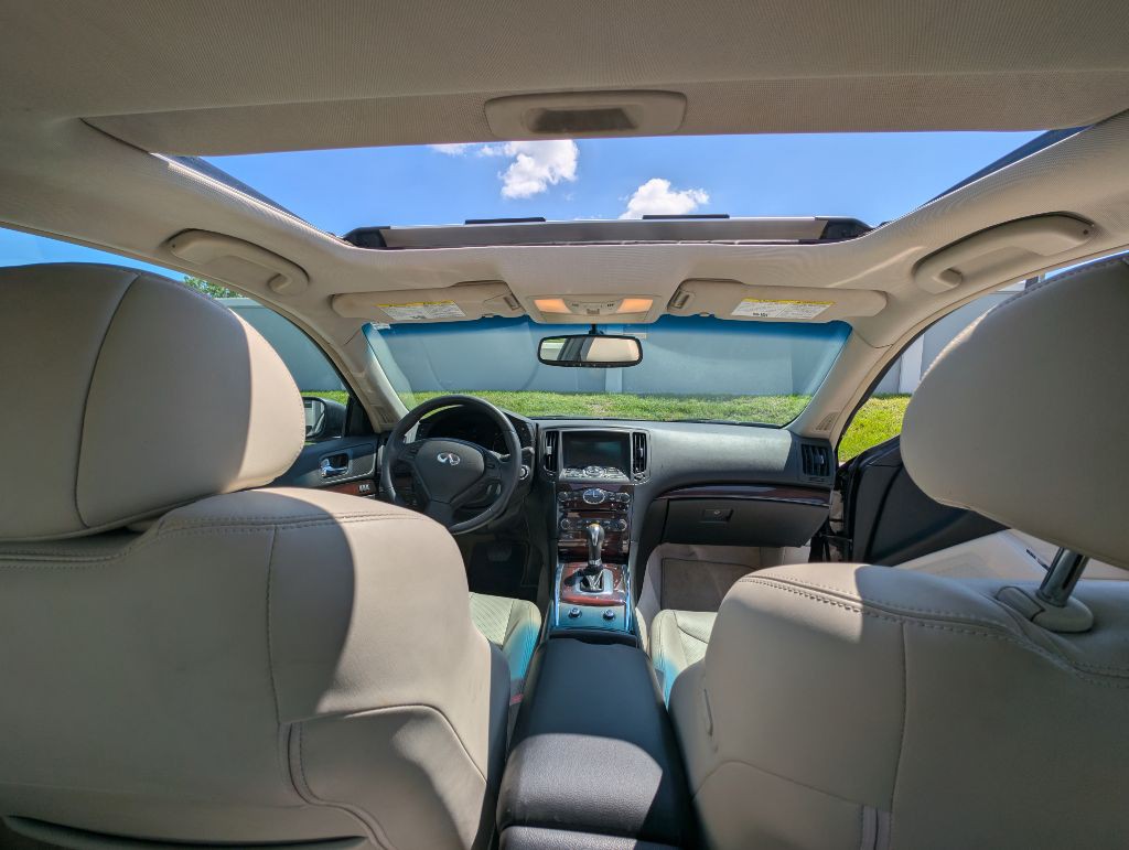 2013 INFINITI G37 Image 19