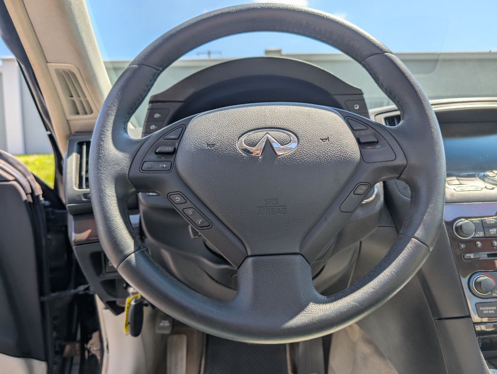 2013 INFINITI G37 Image 24