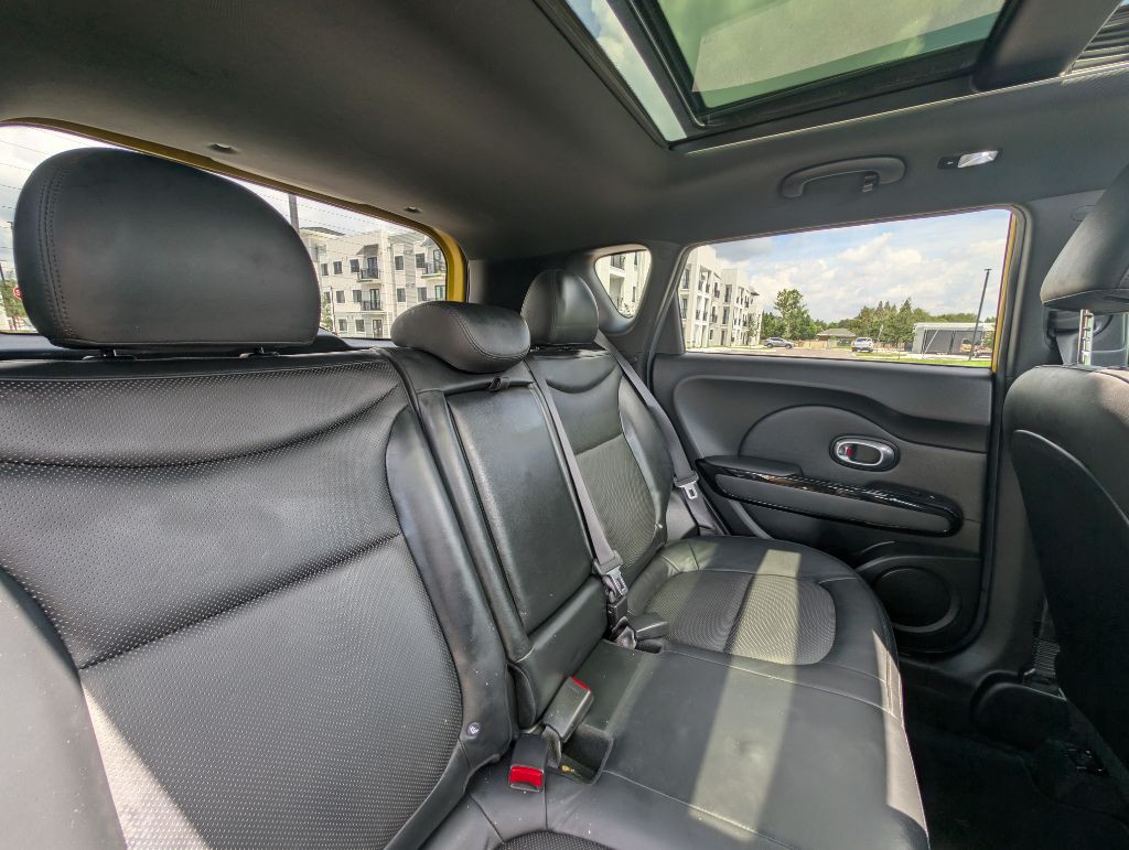 2014 Kia Soul Image 19