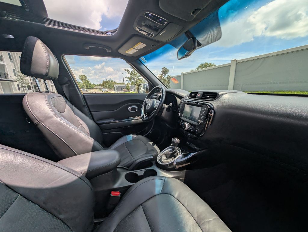 2014 Kia Soul Image 21