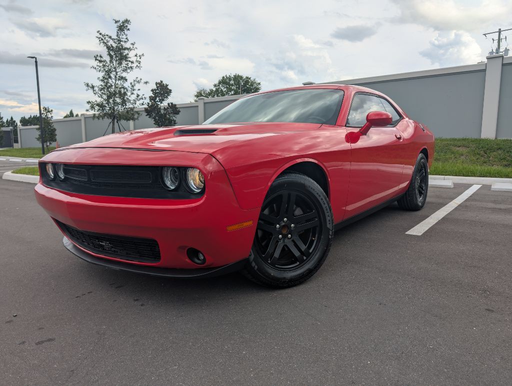 2019 Dodge Challenger Image 1