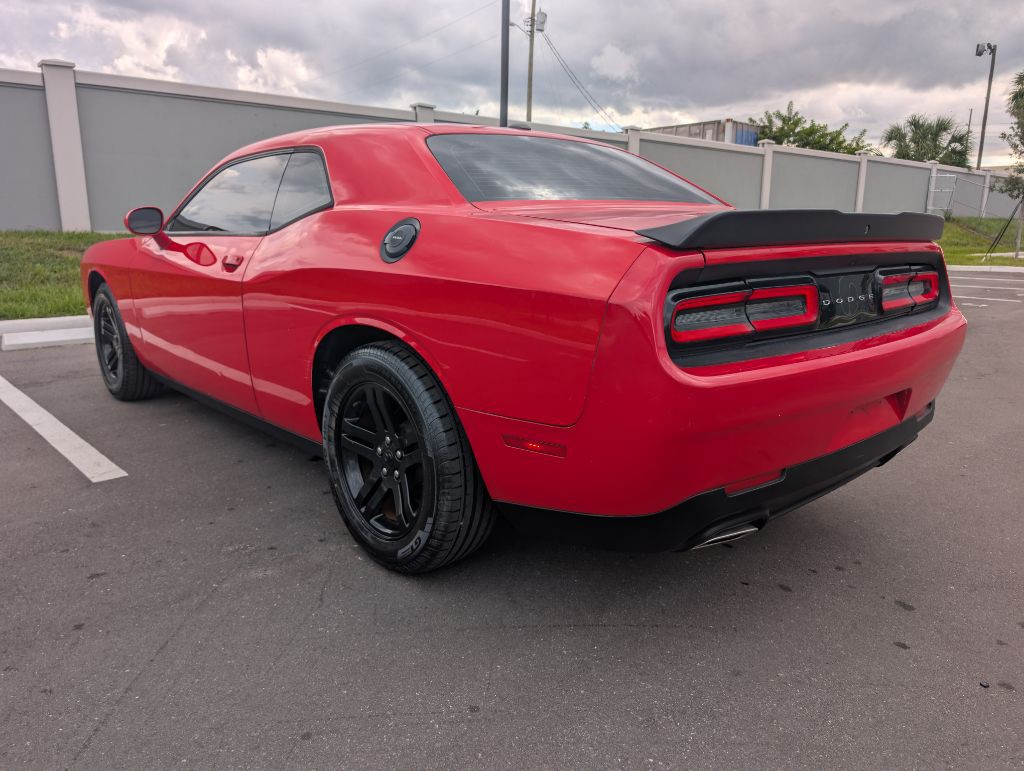 2019 Dodge Challenger Image 10