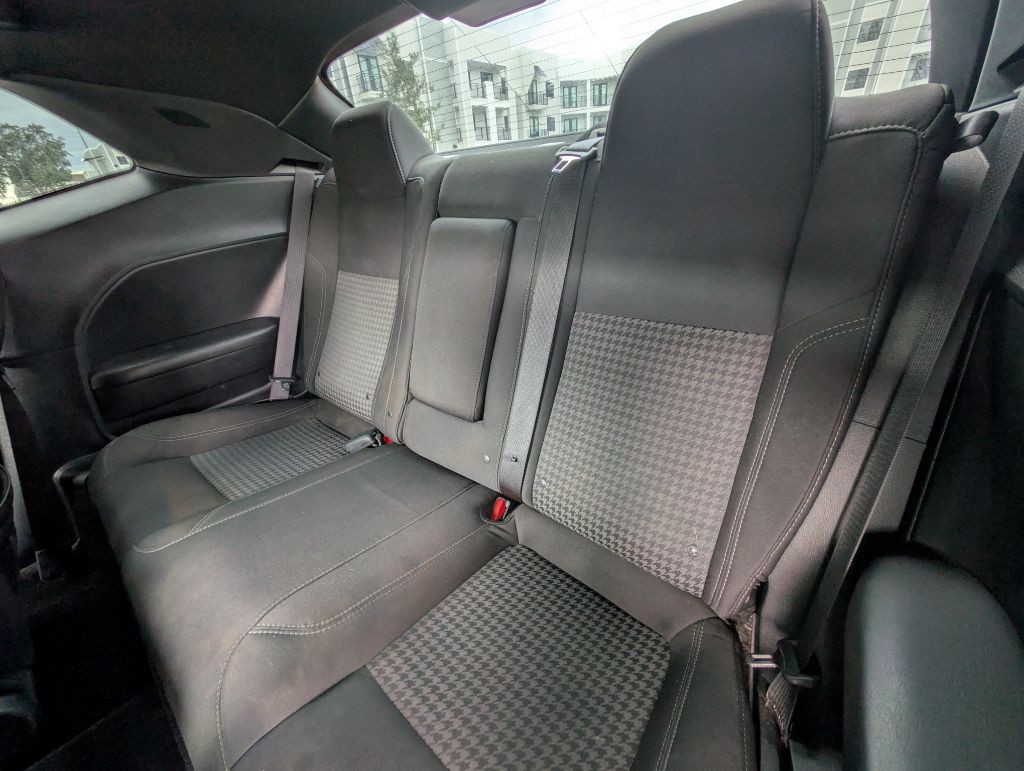 2019 Dodge Challenger Image 14