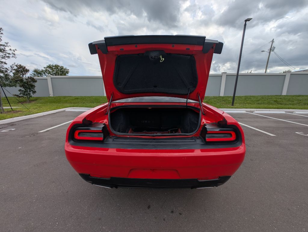 2019 Dodge Challenger Image 18