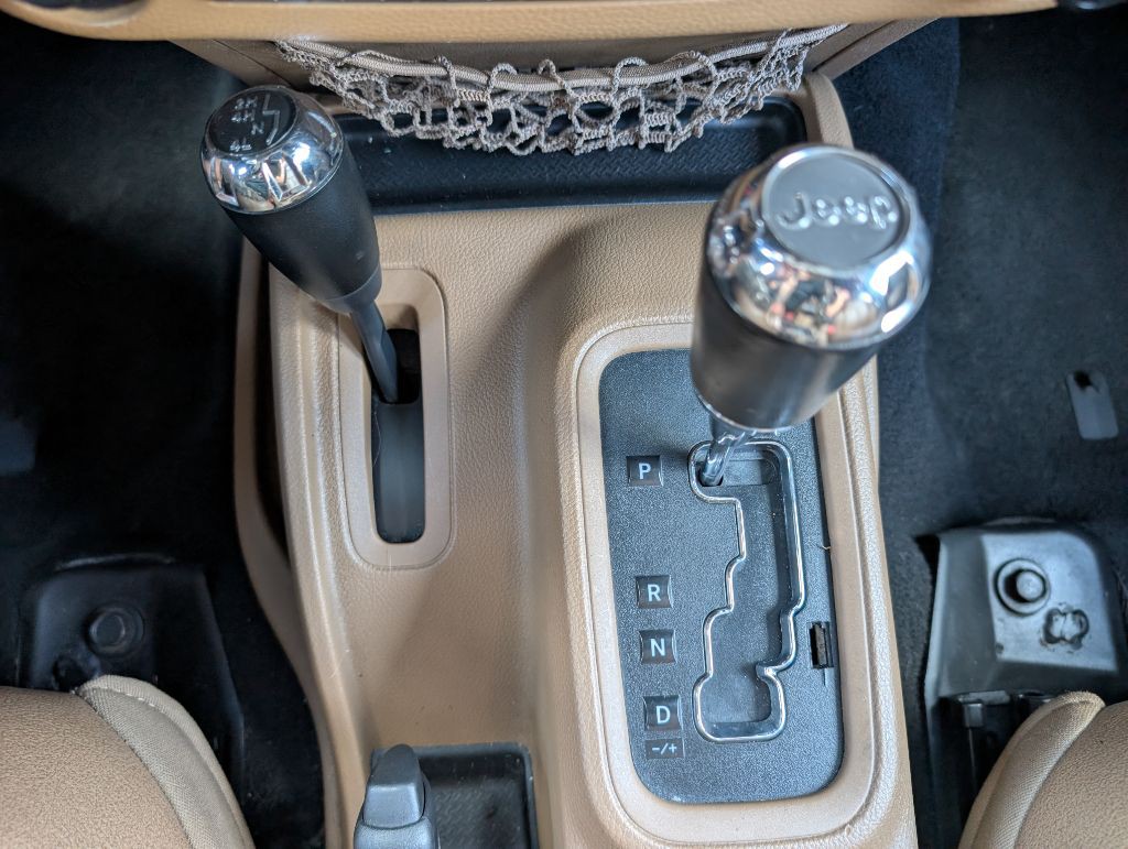 2013 Jeep Wrangler Unlimited Image 32