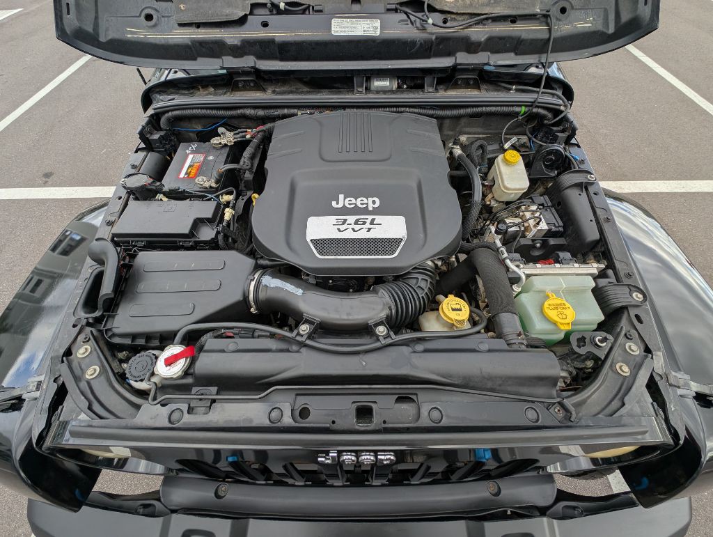 2013 Jeep Wrangler Unlimited Image 40