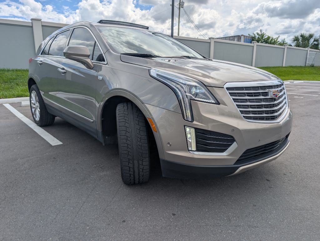 2018 Cadillac XT5 Image 2