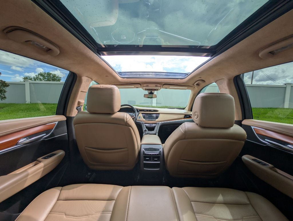 2018 Cadillac XT5 Image 12