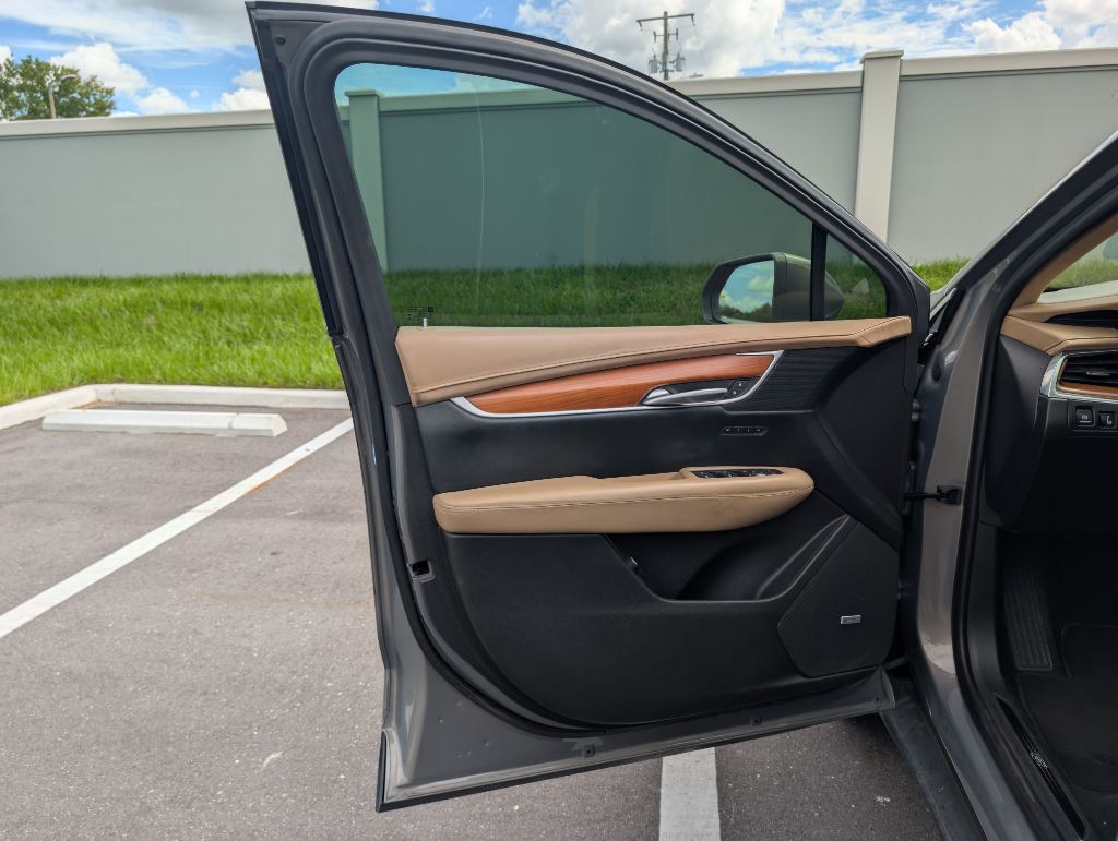 2018 Cadillac XT5 Image 16