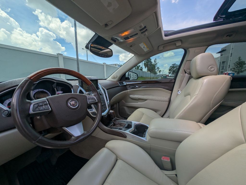 2010 Cadillac SRX Image 12
