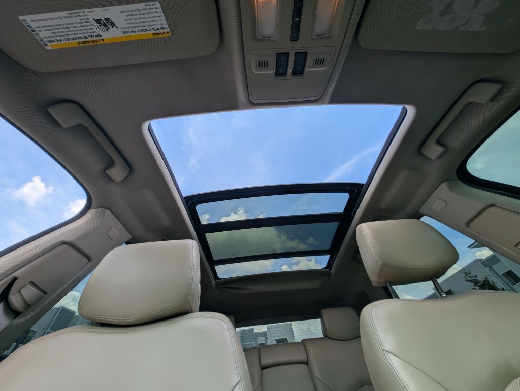 2010 Cadillac SRX Image 23
