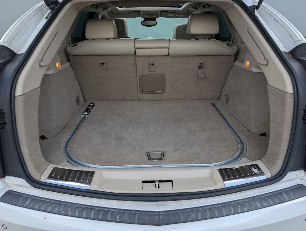 2010 Cadillac SRX Image 25