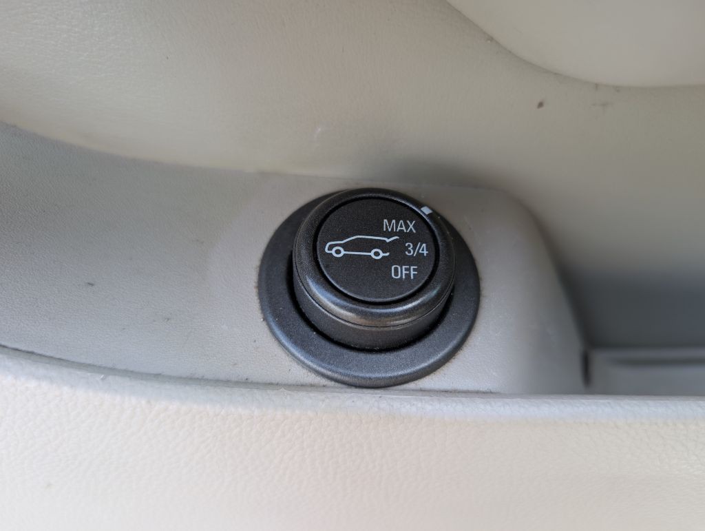 2010 Cadillac SRX Image 31