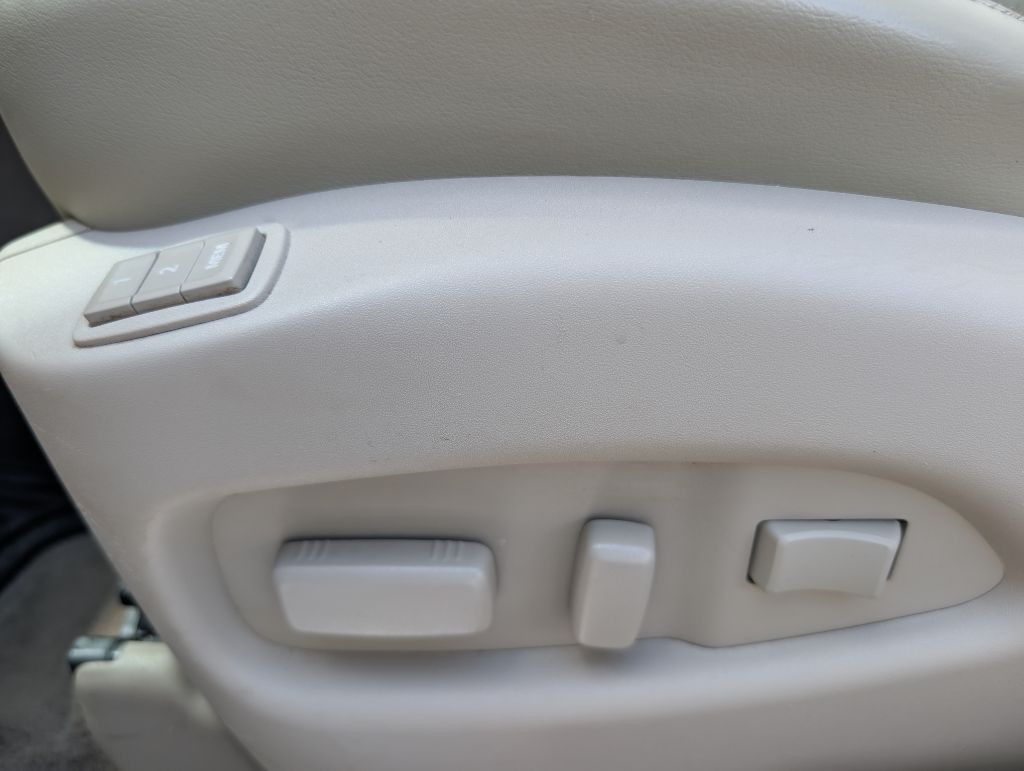 2010 Cadillac SRX Image 33