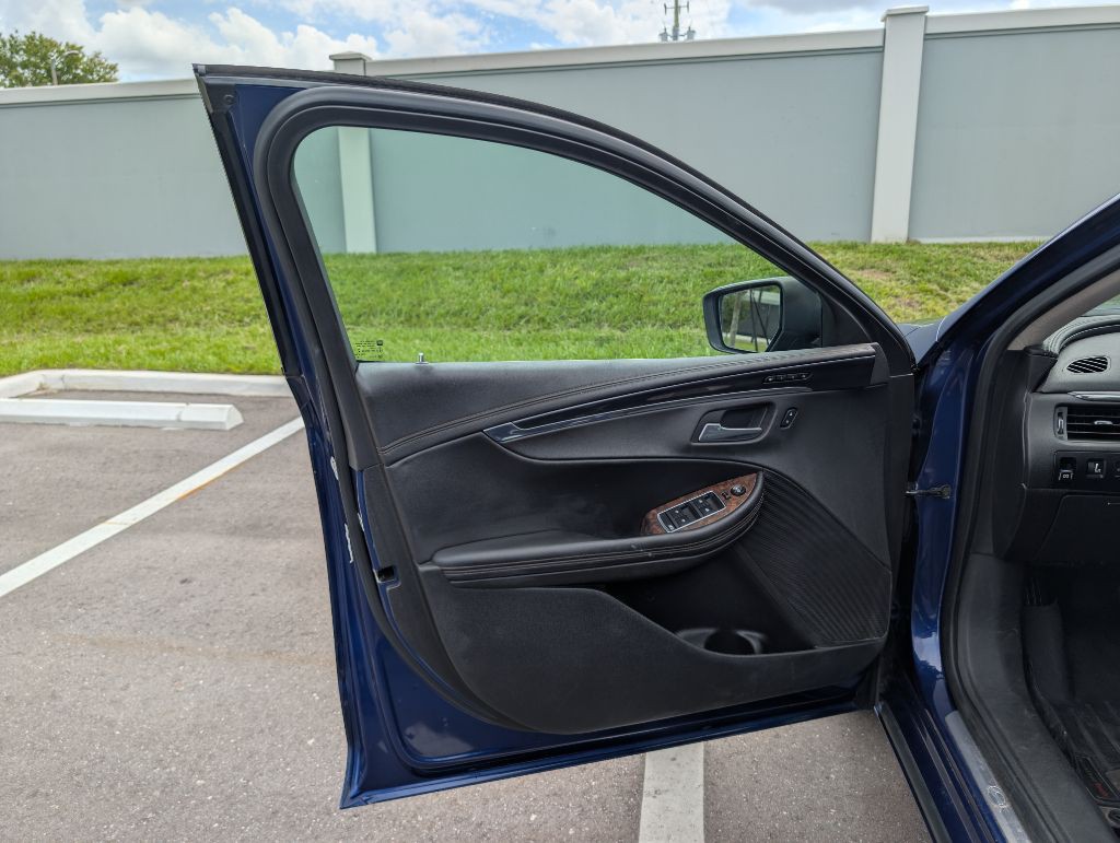 2014 Chevrolet Impala Image 11