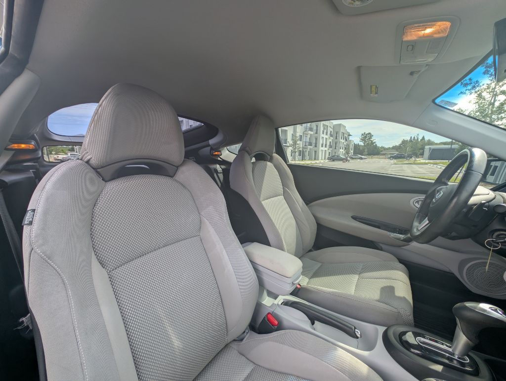 2011 Honda CR-Z Image 21