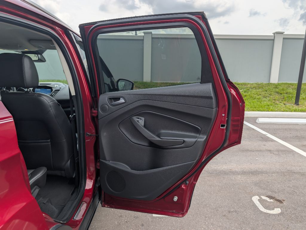 2017 Ford Escape Image 17