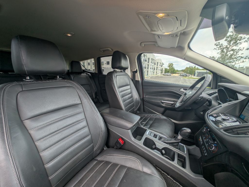 2017 Ford Escape Image 22